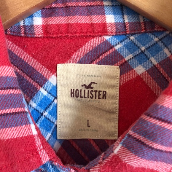 Plaid Hollister Button-Up Flannel - Picture 4 of 4